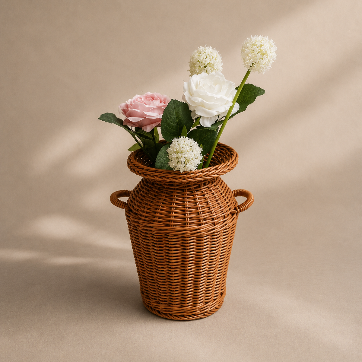 Cache-vase en osier naturelle