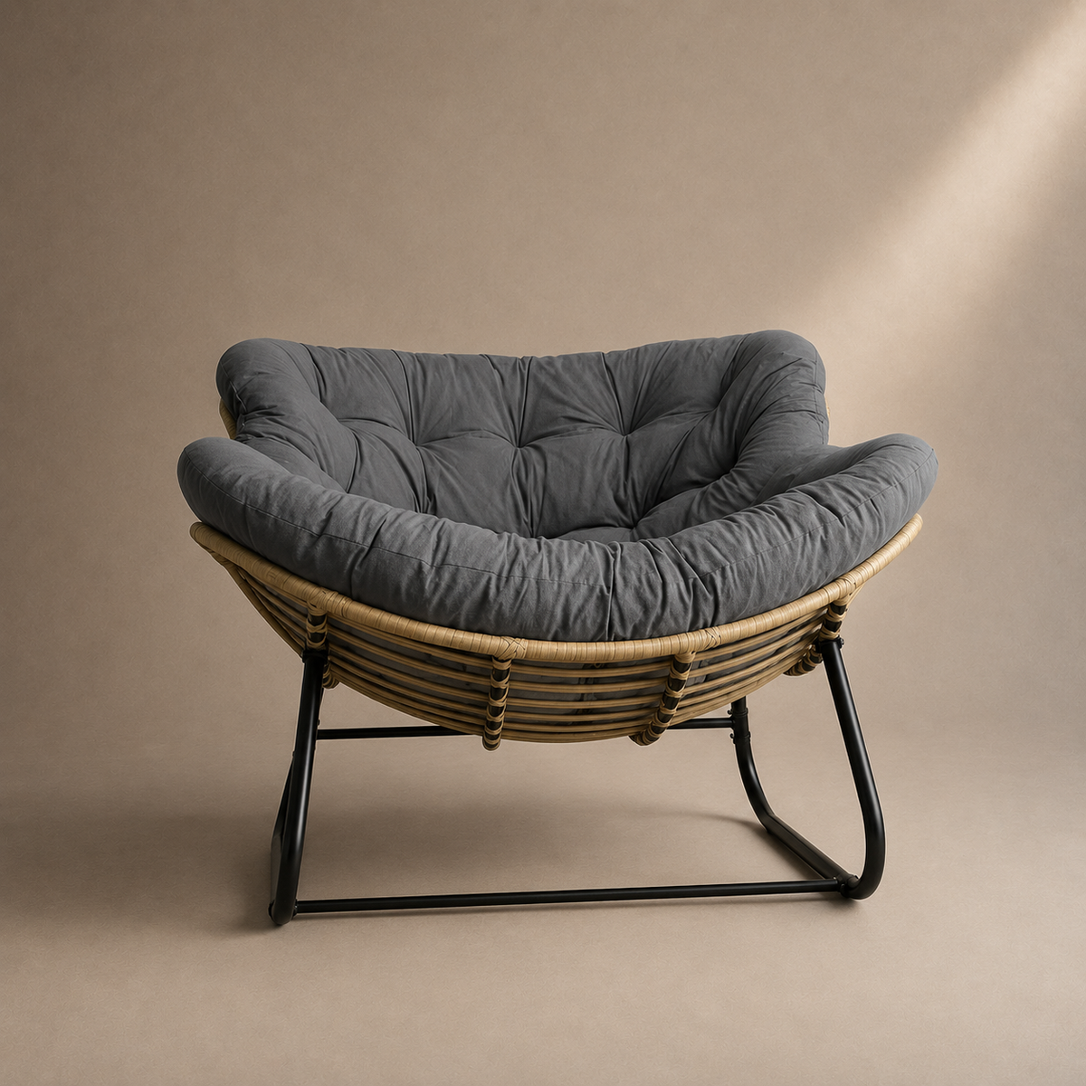 Chaise longue d'extérieur en osier toutes saisons