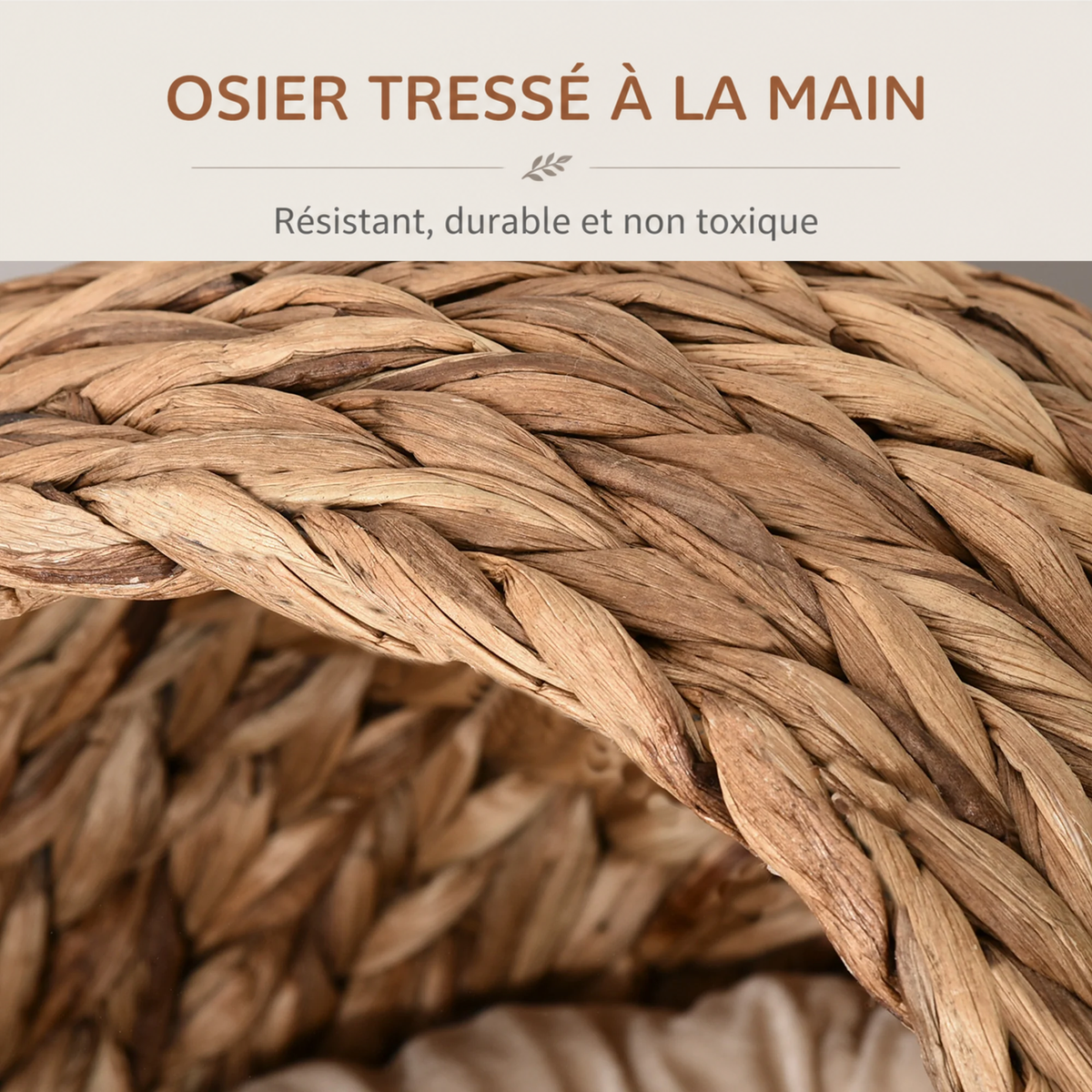 Panier surélevé pour chat en osier tissé a la main
