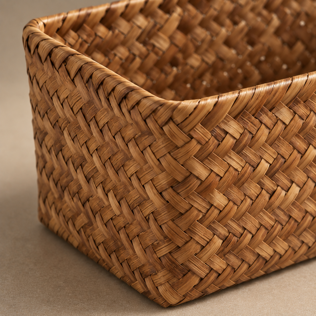 Panier de rangement rectangulaire en osier tressé – vue 2